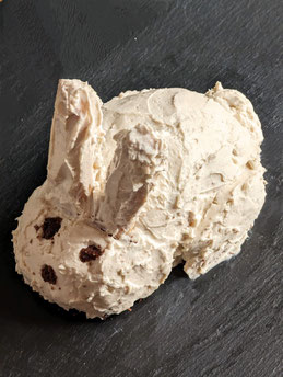 fertig ist der niedliche Kuchen-Osterhase