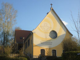 Albert-Schweitzer-Gemeindezentrum mit neuer Fassade