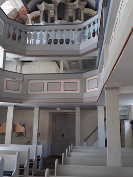 Blick zur Barock-Orgel