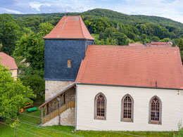 Kirche mit „Herrentreppe“ zur Empore