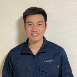 社員のDさん