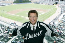 Nella foto Mike Ilitch (AP File Photo)
