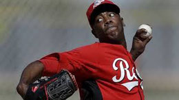 Nella foto Aroldis Chapman (AP Photo/Paul Sancya)