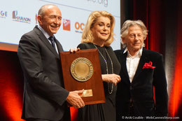 Festival Lumière à Lyon avec Martin Sorsese  en invité d'Honneur , ici avec  Salma Hayek,  qui lui  a remis le  Prix Lumière © Anik COUBLE