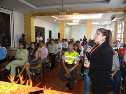 La representante zonal 4 del Ministerio de Turismo en Manabí y Santo Domingo de los Tsáchilas, Scheznarda Fernández, informa de sus actividades. Portoviejo, Ecuador.