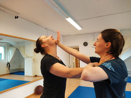 Kung Fu, Kampfsport, Kampfkunst, Wing Chun Kung Fu, Selbstverteidigung für Frauen: Kampfkunstschmiede Zürich Oerlikon. Selbstverteidigungskurs Frauen. Fit werden, stärker werden dank Kung Fu.