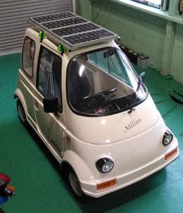 電動ミニカー　ソーラー発電ルーフ　ＥＶ