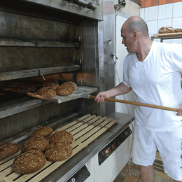 Brot, Chef, Oliver Miehling, Bäckerei Miehling, Brotofen