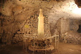 Grottes de Naours