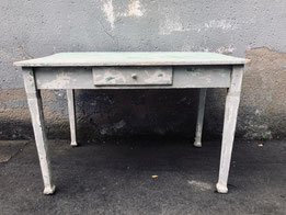 Tisch Küchentisch Vintage Antik Furniture Mülheim an der Ruhr Brocante Echtholz Grau Holz Alt Esstisch Möbel Ruhrgebiet Shabby Chic Landhaus Stil 