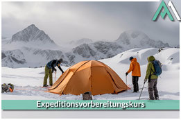 VORBEREITUNGSKURS FÜR EXPEDITIONEN Dein Weg zu den Gipfeln der Welt - ein Vorbereitungskurs für unvergessliche Abenteuer mit AMICAL ALPIN