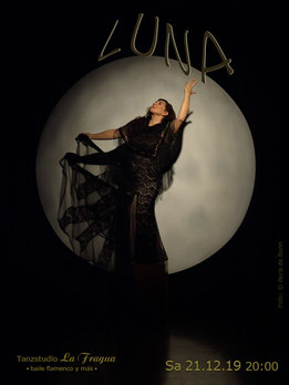 Titelfoto zur Flamenco-Aufführung "LUNA" (zu Deutsch "Mond") am 21.12.19 im Tanzstudio La Fragua in Bonn / Color-Foto by Boris de Bonn