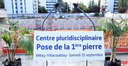 Première pierre du centre pluridisciplinaire de Vélizy.