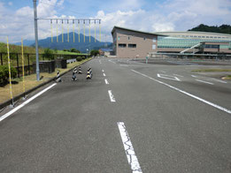 静岡県中部運転免許センター障害物