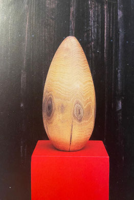 GOLDENES EI - Akazienholz etwa 30cm gross