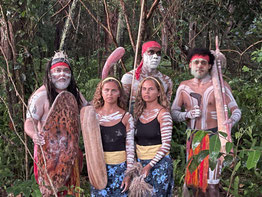 Les artistes du groupe Bundjalung Kunjiel