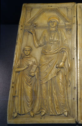 Diptychon des Heermeisters Stilicho, Oberitalien, ca. 440. Kopie, RGZM. Foto: Epochs of Fashion - byzantinische Mode Kleidung