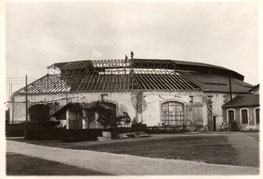 "Rotonde de Montabon, patrimoine ferroviaire, reconstruction 1945, histoire Sarthe, bombardements 1944, architecture SNCF, Château-du-Loir".