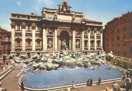 ROMA. Trevi Fountain