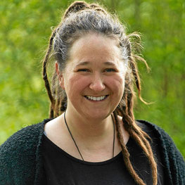 Caroline Tomasek