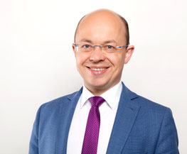 Rechtsanwalt und Steuerberater Thorsten Klinkner berät Sie bei der Gründung Ihrer unternehmensverbundenen Familienstiftung.