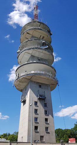 Tour hertzienne et de télécommunication de Meudon.