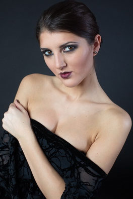 Lisa - MUA: Anny Springer