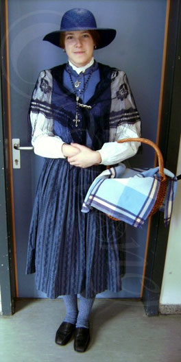 Amish Frau, 100% zusammengestellt. Photo: Karl Hierzberger