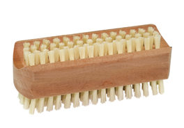 Langlebige Nagelbürsten aus Buchenholz bei www.the-golden-rabbit.de