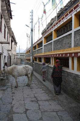 Muktinath mit Kind 