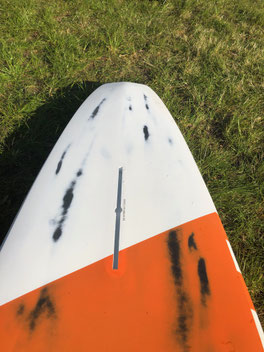Interessant: Das Tail mündet in ein V-Shape.