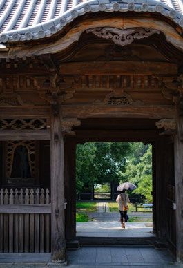 Un temple japonais dans une ambiance calme