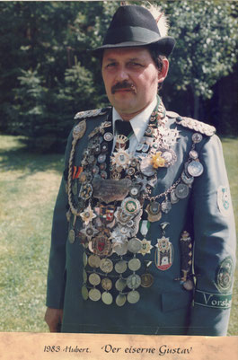 1989 - Gustav Hubert