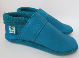 schlichte Babyschuhe in türkisblau 