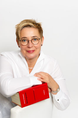 Portrait: Beate Agotz von AGO-TOP Büroservice und Personalschulung