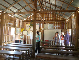 Schule im Ream Nationalpark Kambodscha