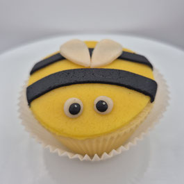 Modelliertutorial Cupcake Biene