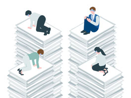 山積みの資料と疲弊する社員たち。