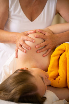 Massage in Seitenlage in Hamburg Volksdorf