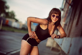 Model: Mara C.