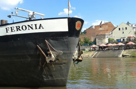 Feronia fährt durch Benrburg