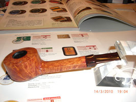 flacher Pott, S, hell, tolle Maserung, langer Holm, Gesamtlänge 16 cm, Cumberland Mdst., Nr. 108, Euro 420