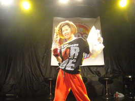 優勝:AYUNA