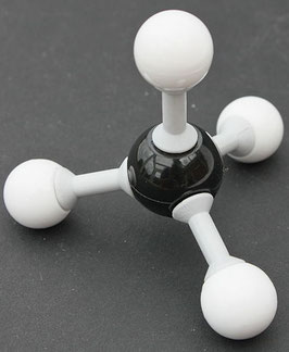 Methanmolekül-Modell | By Bin im Garten (Own work) [CC BY-SA 3.0 (https://creativecommons.org/licenses/by-sa/3.0)], via Wikimedia Commons