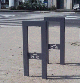 APPUI VÉLO ACIER DELTA