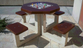 TABLE BÉTON JEU DES PETITS CHEVAUX