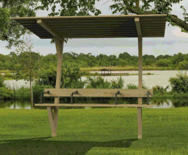 BANC BOIS SENIOR AVEC TOIT