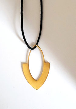 Anhänger "Geborgen" (gold)