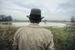 Gerd Ludwig - Beuys #1 (Joseph Beuys looking at a „Kolk“)