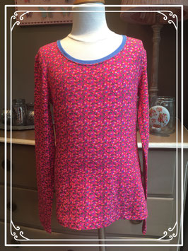 Nieuw: roze gebloemd shirt van de HEMA - maat 158-164